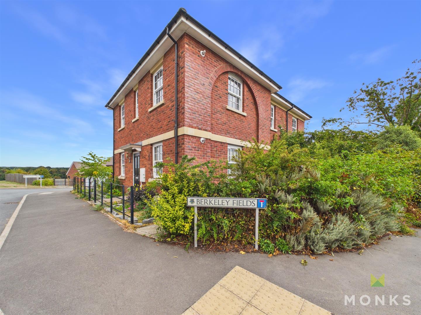 4 Berkeley Fields, Shrewsbury, SY3 8EJ For Sale